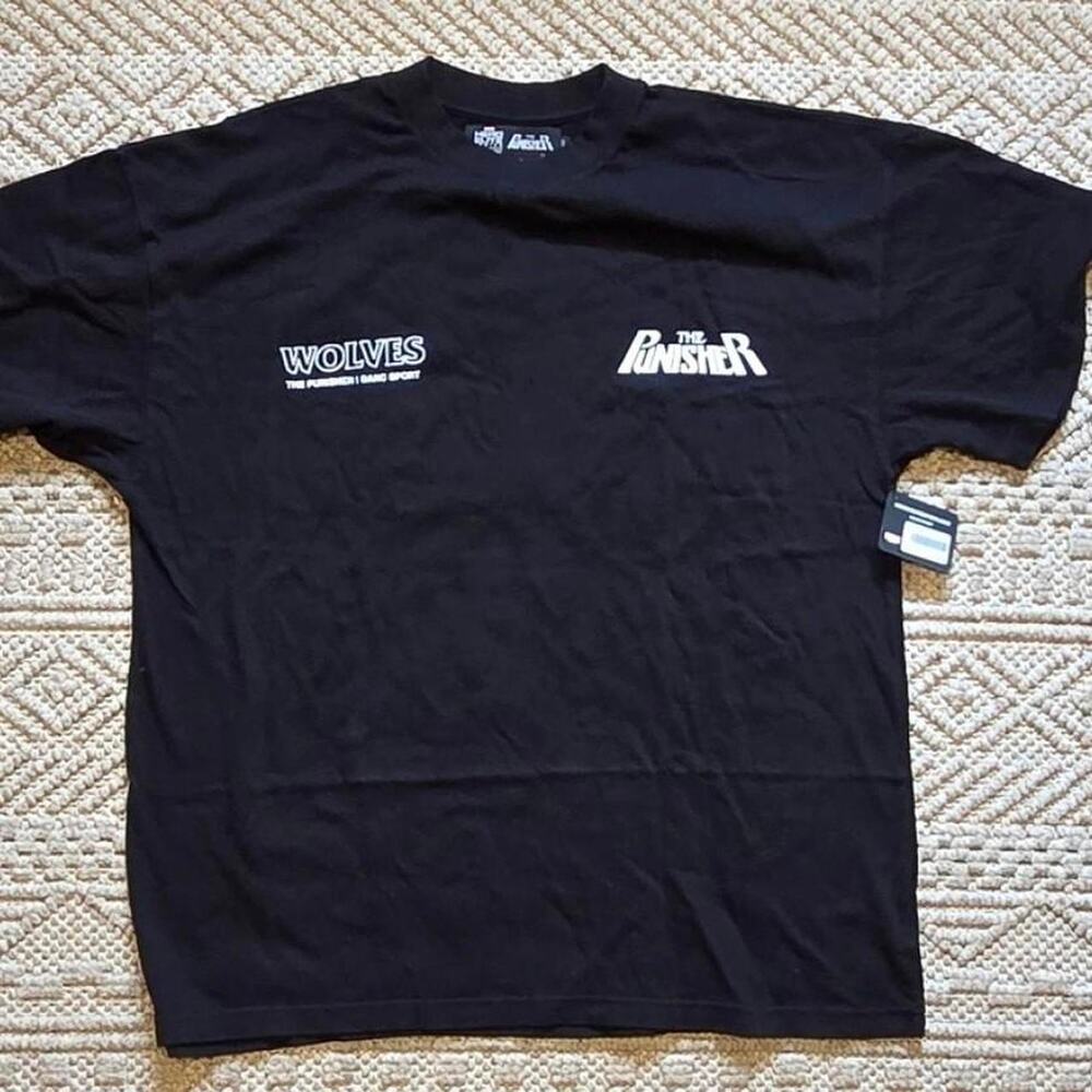 Darc Sport x Marvel The Punisher Shadows Premium Tee LARGE NWT